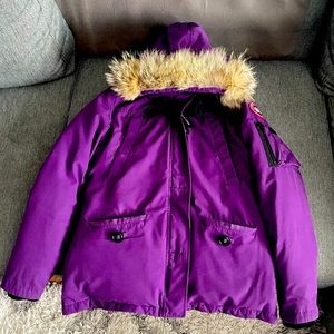 Beautiful and warm Canada goose, Montebello parka. Fitted model, not a bomber
